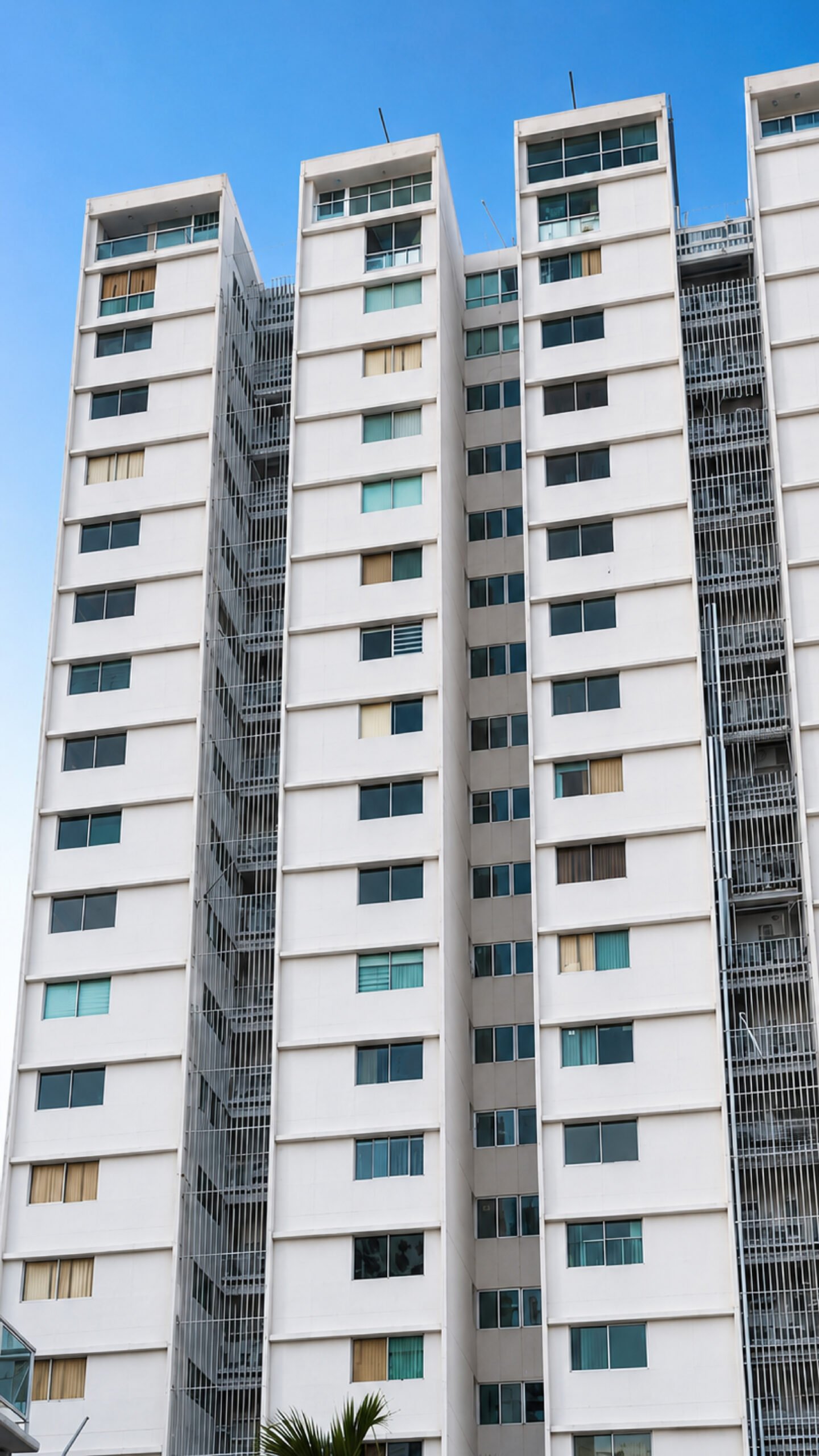 foto edificio vidrio templado ventanas galeria 02