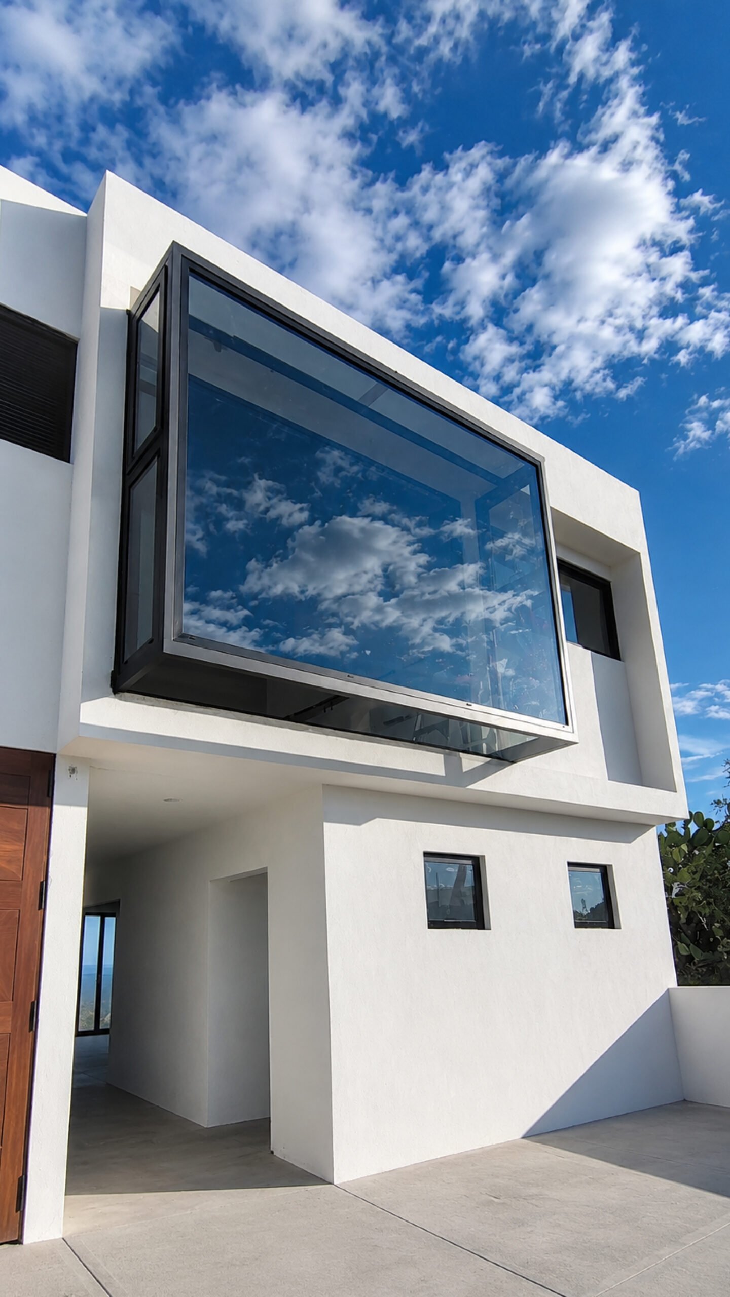 foto residencia queretaro alumini linea española negro galeria 04